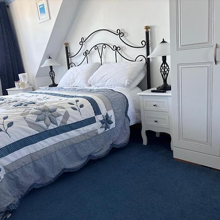Bonjour Guest House Braye Dış mekan fotoğraf