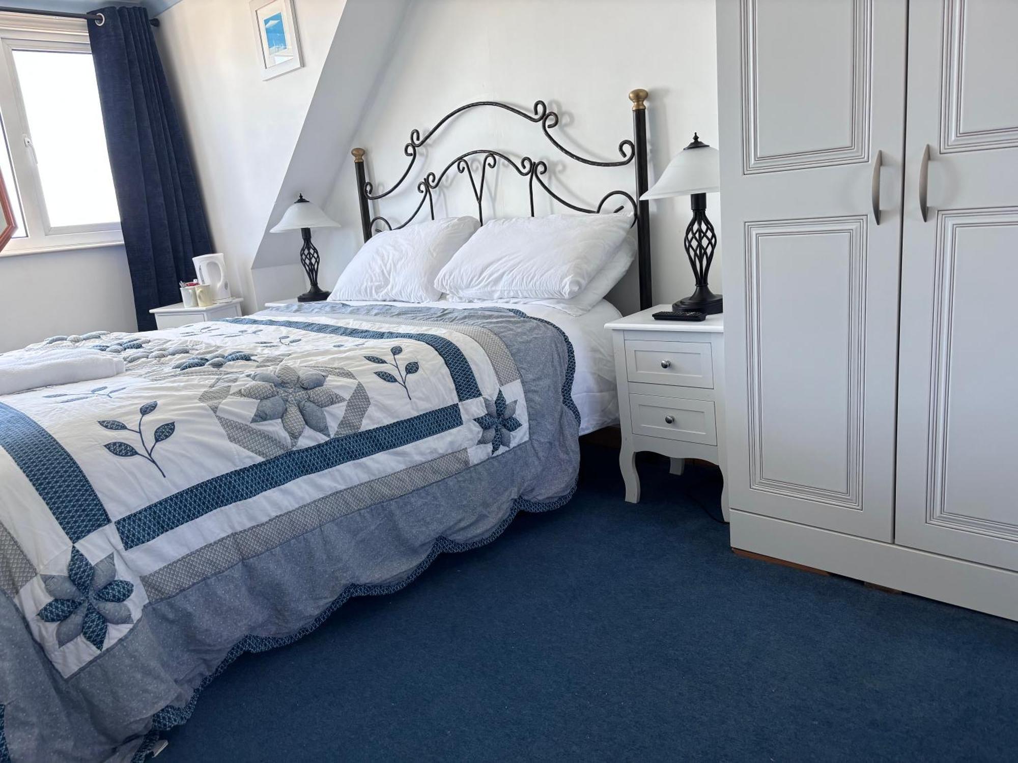 Bonjour Guest House Braye Dış mekan fotoğraf