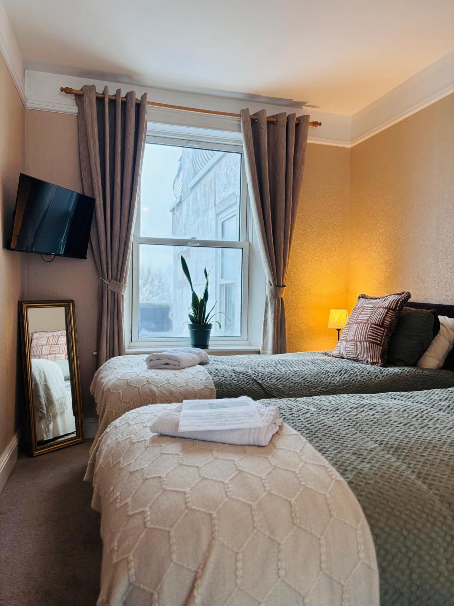 Bonjour Guest House Braye Dış mekan fotoğraf